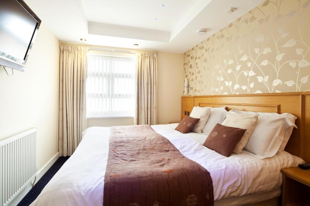 Queens Mansions: Princess Suite Blackpool Esterno foto